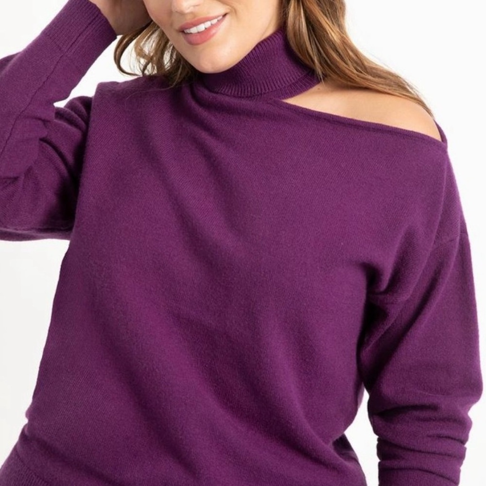 NWT- Eloquii Women’s Plus Size Off-the-Shoulder Purple Sweater- 22/24W